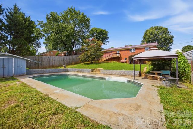 1082 Maple Street, Granite Falls, NC 28630
