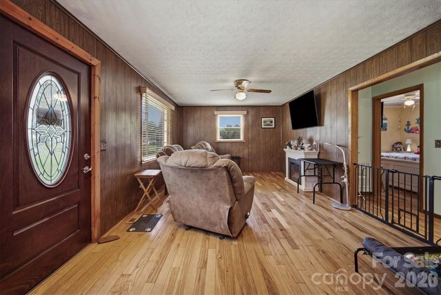 1082 Maple Street, Granite Falls, NC 28630