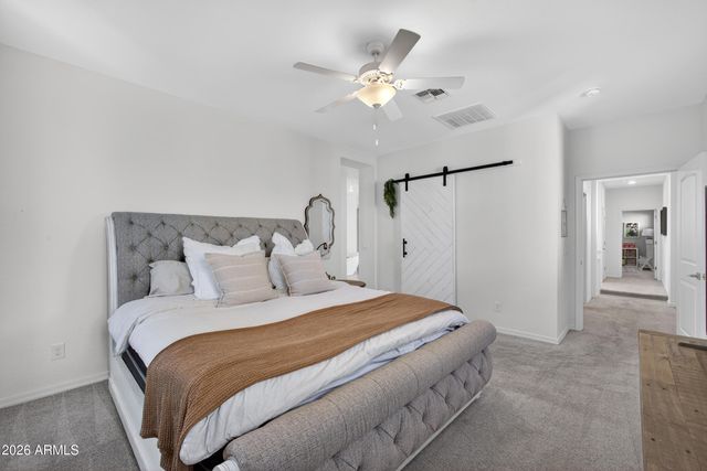 1568 E SHANNON Street, Gilbert, AZ 85295