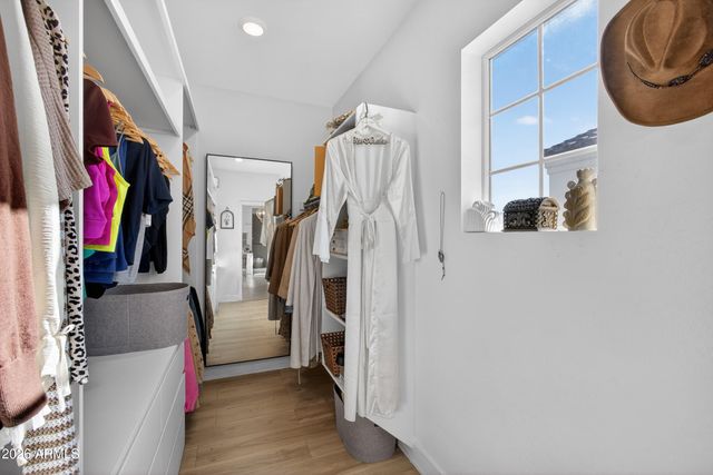 1568 E SHANNON Street, Gilbert, AZ 85295