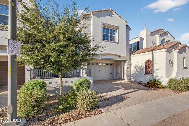 1568 E SHANNON Street, Gilbert, AZ 85295