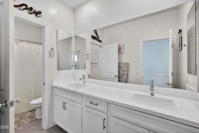 1568 E SHANNON Street, Gilbert, AZ 85295