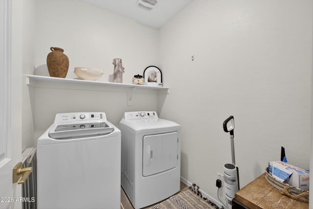 1568 E SHANNON Street, Gilbert, AZ 85295