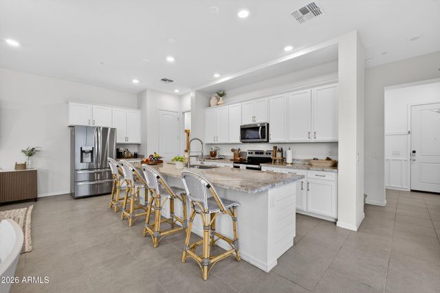 1568 E SHANNON Street, Gilbert, AZ 85295