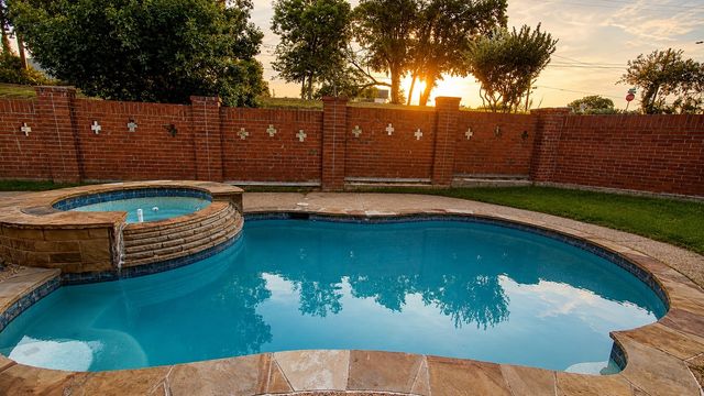 1201 Goffin Drive, Desoto, TX 75115