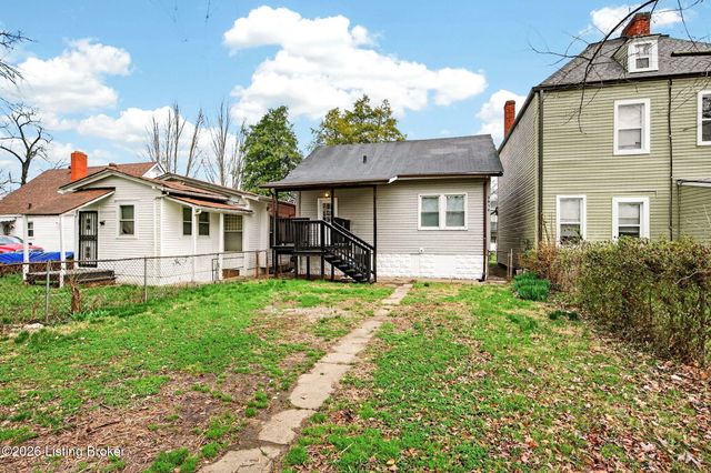 3914 River Park Dr, Louisville, KY 40211