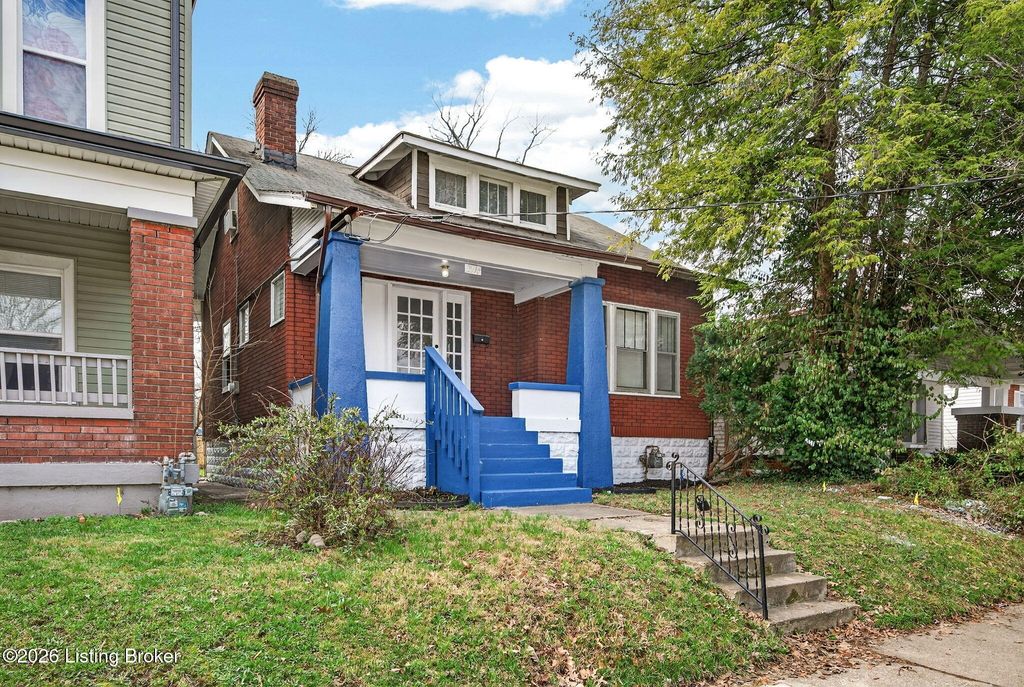 3914 River Park Dr, Louisville, KY 40211