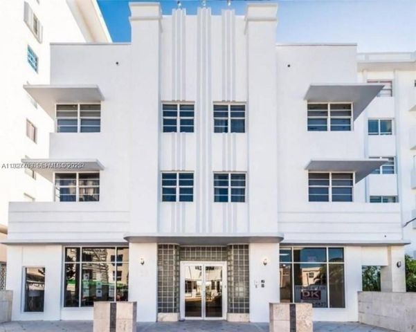 335 Ocean Dr 215, Miami Beach, FL 33139