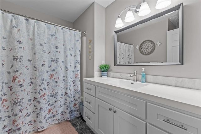 104 Chelsea Place, Williston, VT 05495