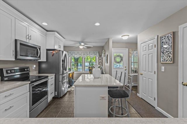 104 Chelsea Place, Williston, VT 05495