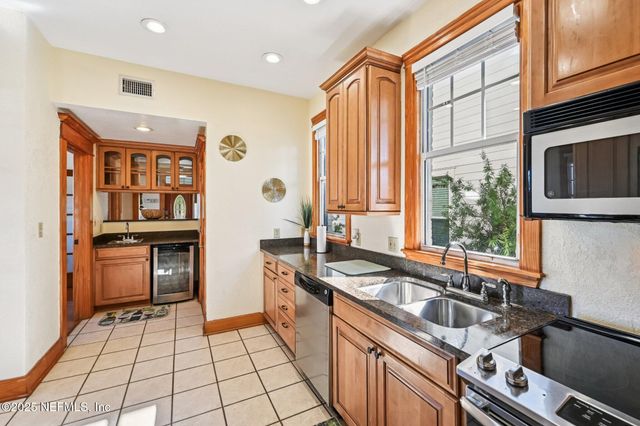 1954 HUBBARD Street, Jacksonville, FL 32206