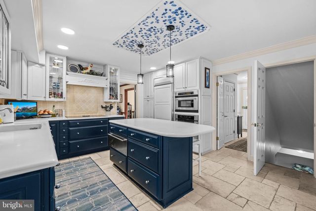 9614 HEATHER GREEN DR, Manassas, VA 20112