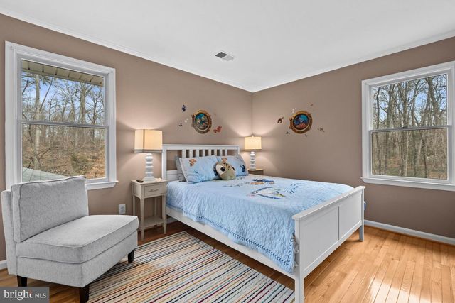 9614 HEATHER GREEN DR, Manassas, VA 20112