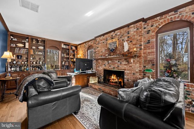 9614 HEATHER GREEN DR, Manassas, VA 20112