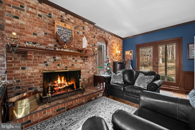 9614 HEATHER GREEN DR, Manassas, VA 20112