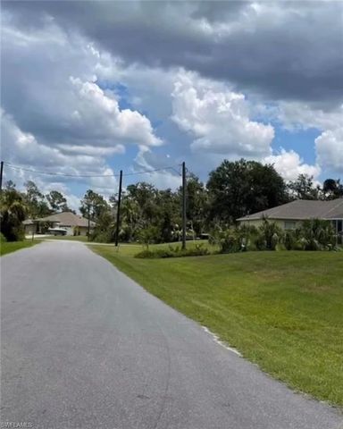 1173 Madeira ST, Port Charlotte, FL 33953