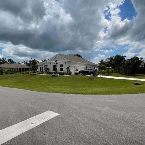 1173 Madeira ST, Port Charlotte, FL 33953