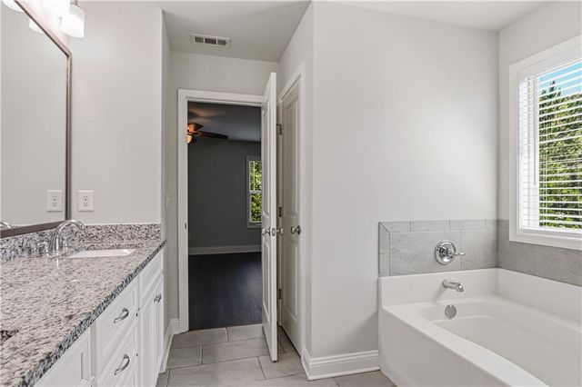 469 Flowing Trail, Dawsonville, GA 30534