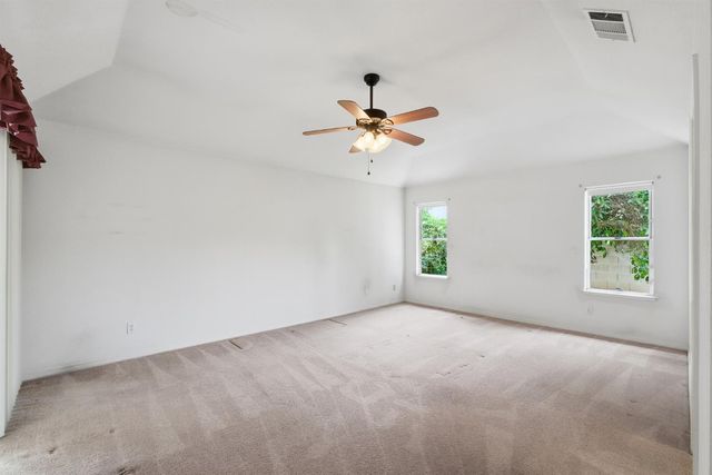 1710 S Homsy Avenue, Fresno, CA 93727