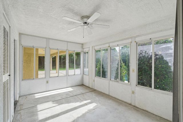 1710 S Homsy Avenue, Fresno, CA 93727
