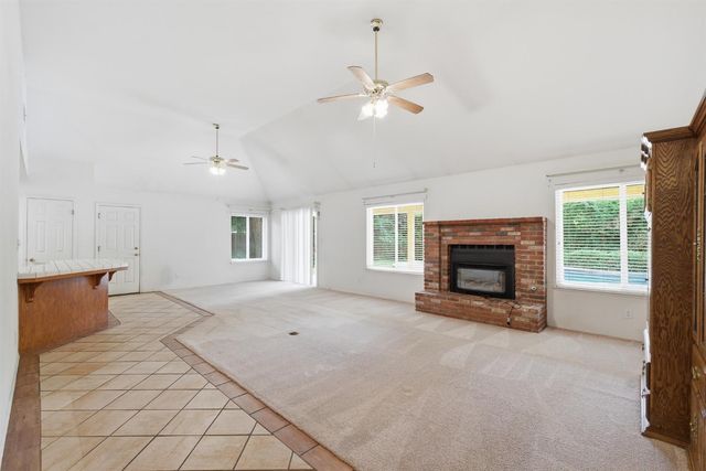 1710 S Homsy Avenue, Fresno, CA 93727