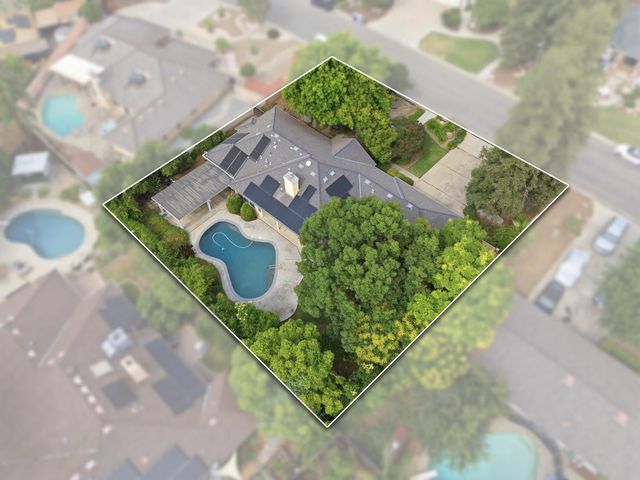 1710 S Homsy Avenue, Fresno, CA 93727