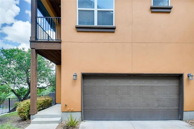 11929 Terraza CIR TH37, Austin, TX 78726