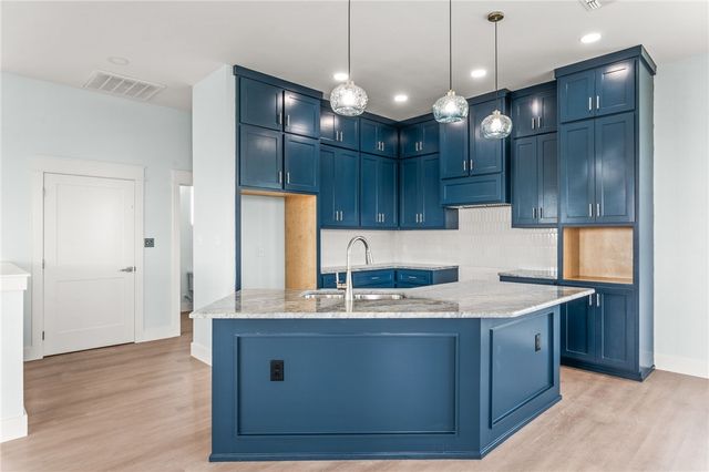 4101 Summit, Corpus Christi, TX 78418