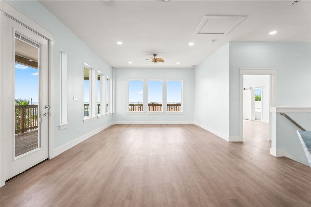 4101 Summit, Corpus Christi, TX 78418 — photo 2