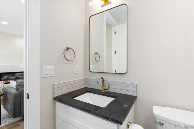 5501 S Nevada Street A, Littleton, CO 80120