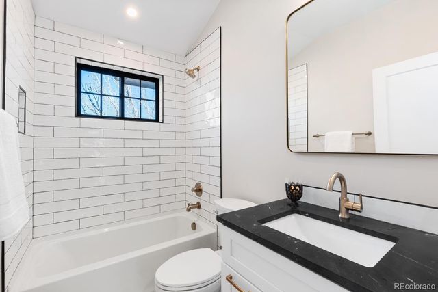 5501 S Nevada Street A, Littleton, CO 80120