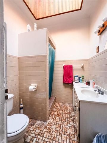 1208 5th Ave, Downtown Pgh, PA 15219