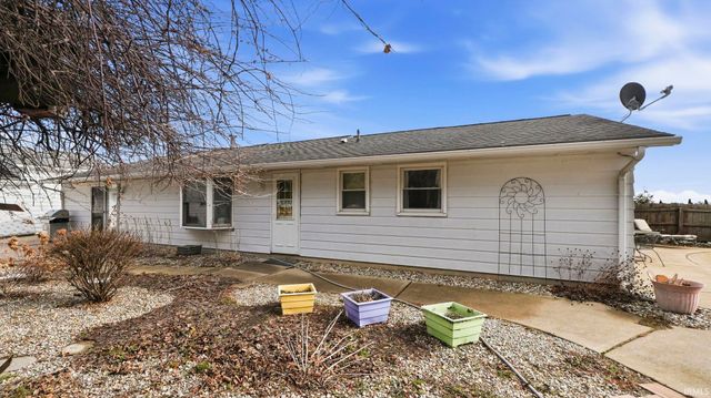 10290 S State Road 9, Columbia City, IN 46725