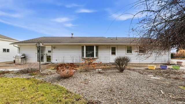 10290 S State Road 9, Columbia City, IN 46725