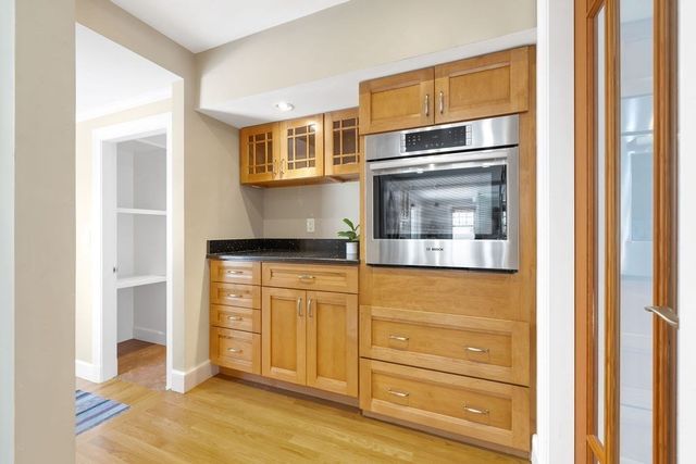 17 Lindbergh Avenue, Needham, MA 02494