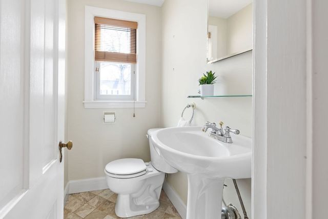 17 Lindbergh Avenue, Needham, MA 02494