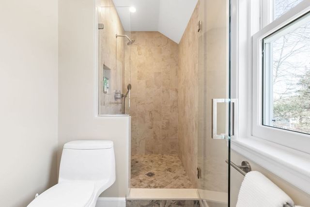 17 Lindbergh Avenue, Needham, MA 02494