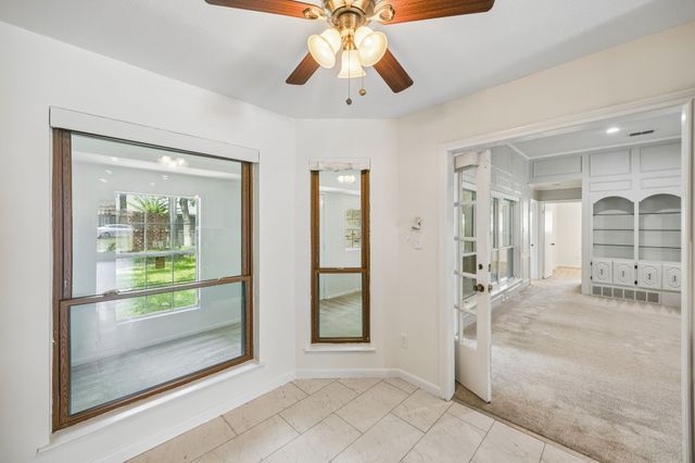 1908 Scarlett Court, Arlington, TX 76012