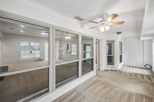1908 Scarlett Court, Arlington, TX 76012
