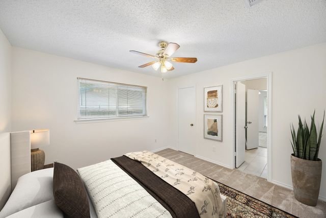 1908 Scarlett Court, Arlington, TX 76012