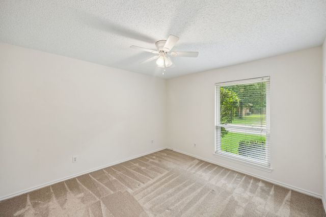 1908 Scarlett Court, Arlington, TX 76012