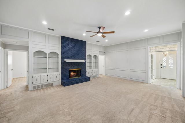1908 Scarlett Court, Arlington, TX 76012