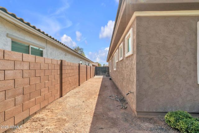 20236 E Russet Road, Queen Creek, AZ 85142