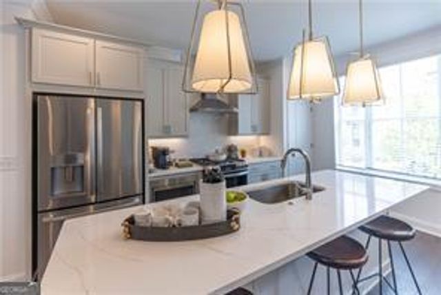 1289 Bennett Creek O, Suwanee, GA 30024