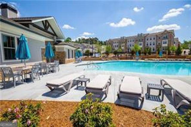 1289 Bennett Creek O, Suwanee, GA 30024