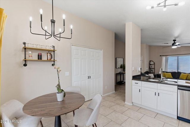 1404 W MONTEBELLO Avenue, Apache Junction, AZ 85120