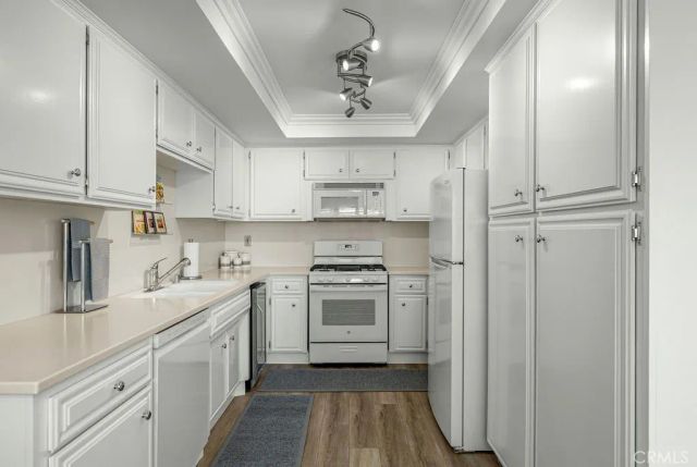 1110 W 10th Street 104, San Pedro, CA 90731