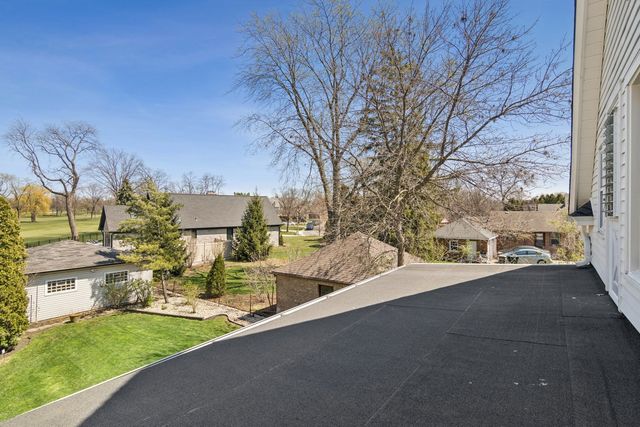 501 N Northwest Highway, Park Ridge, IL 60068