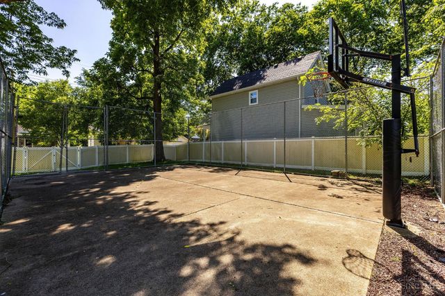 5307 Ebersole Avenue, Cincinnati, OH 45227