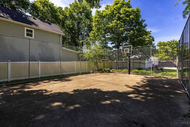 5307 Ebersole Avenue, Cincinnati, OH 45227